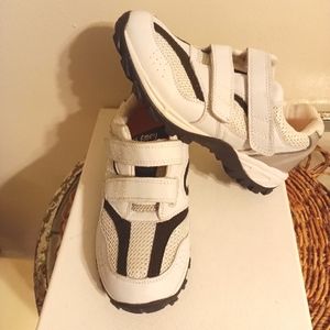 Mt Emey 9702-3V gray black and white support athletic shoes size 7 men's